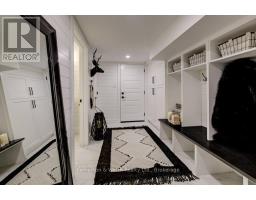34 JACKSON CRESCENT - 33