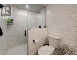 34 JACKSON CRESCENT - 34