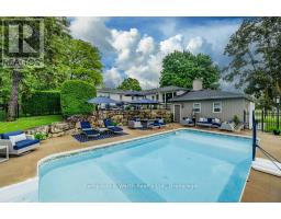 34 JACKSON CRESCENT - 47