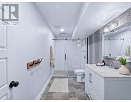 24 THIMBLEWEED DRIVE - 34