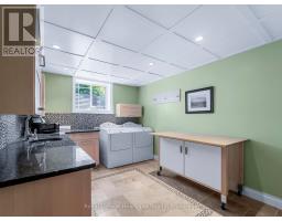 24 THIMBLEWEED DRIVE - 35
