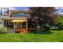 24 THIMBLEWEED DRIVE - 46