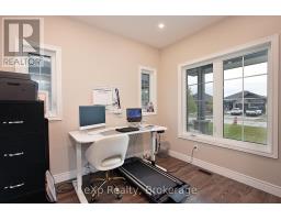 208 DUNCAN STREET - 12