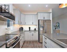 208 DUNCAN STREET - 8