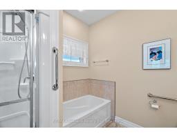 32 THIMBLEWEED DRIVE - 16