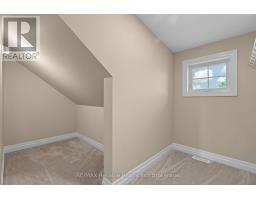 32 THIMBLEWEED DRIVE - 24