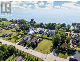 32 THIMBLEWEED DRIVE - 40