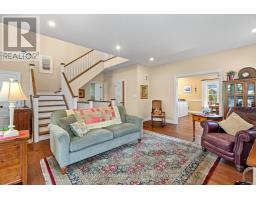 32 THIMBLEWEED DRIVE - 7