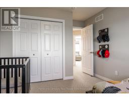 20 AHRENS DRIVE - 19