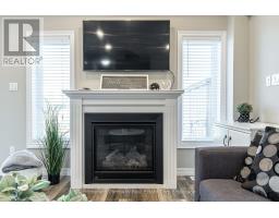 20 AHRENS DRIVE - 5