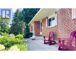 110 ONTARIO STREET N - 3