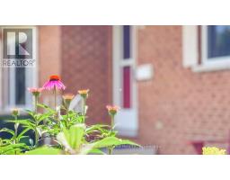 110 ONTARIO STREET N - 39