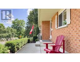 110 ONTARIO STREET N - 40