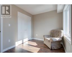 12 - 148 BORDEN STREET - 12