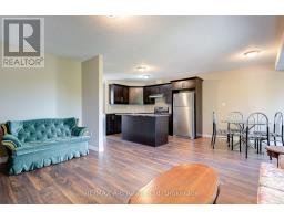 12 - 148 BORDEN STREET - 19