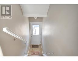 12 - 148 BORDEN STREET - 6