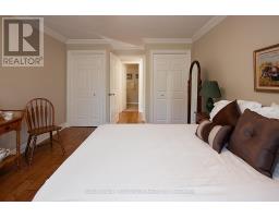 206 - 30 FRONT STREET - 23