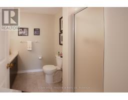 206 - 30 FRONT STREET - 24
