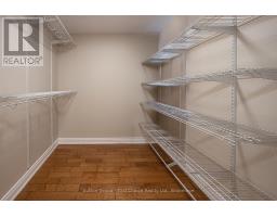206 - 30 FRONT STREET - 25