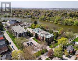 206 - 30 FRONT STREET - 31