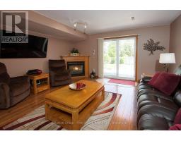 60 BELL COURT - 18