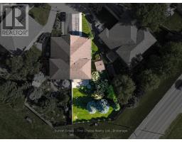 60 BELL COURT - 35