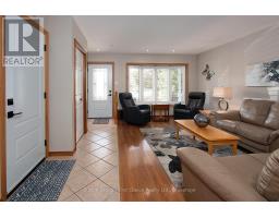60 BELL COURT - 8