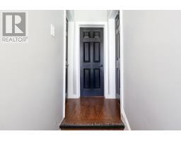 64 DUFFERIN STREET - 29