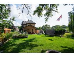 209 ELGIN STREET W - 12
