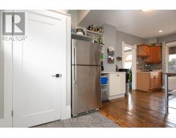 209 ELGIN STREET W - 32
