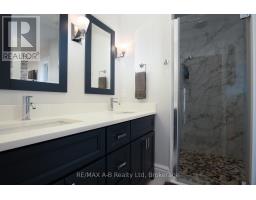 209 ELGIN STREET W - 43