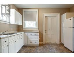 139 WELLINGTON STREET - 19