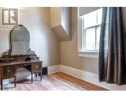 139 WELLINGTON STREET - 27