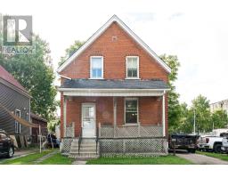 139 WELLINGTON STREET - 37