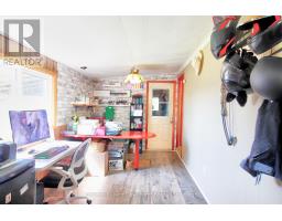 7 FIRST AVE - 75049 HENSALL ROAD - 12