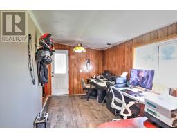 7 FIRST AVE - 75049 HENSALL ROAD - 13