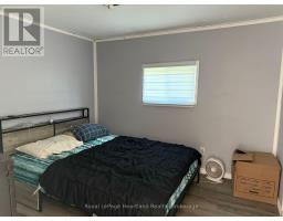 75049 HENSALL ROAD - 12
