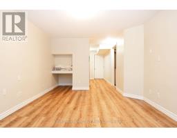 290 NORMAN STREET - 36