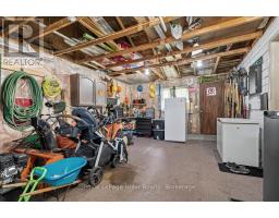 11 SCHADE STREET - 28