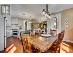 86 WILSON COURT - 12