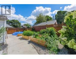 15 DUDHOPE AVENUE - 38