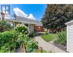 15 DUDHOPE AVENUE - 41