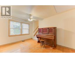155 ELGIN CRESCENT - 11