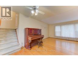 155 ELGIN CRESCENT - 12