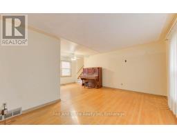 155 ELGIN CRESCENT - 15