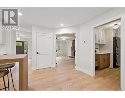 111 THORNDALE PLACE - 17