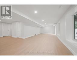 111 THORNDALE PLACE - 35