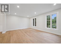 111 THORNDALE PLACE - 7