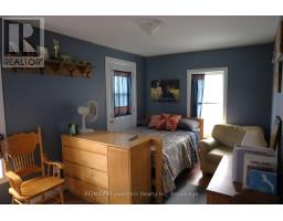 185 WINSTANLEY STREET - 23