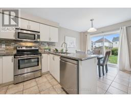 90 STARLIGHT AVENUE - 3